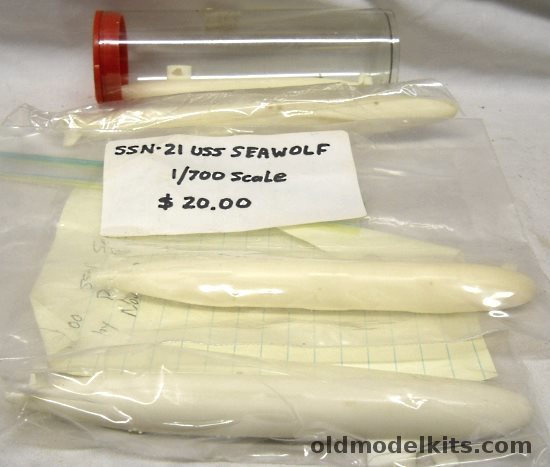 Unknown 1/700 Los Angeles Class / Seawolf Class 2 Kits / Washington SSBN Bagged plastic model kit